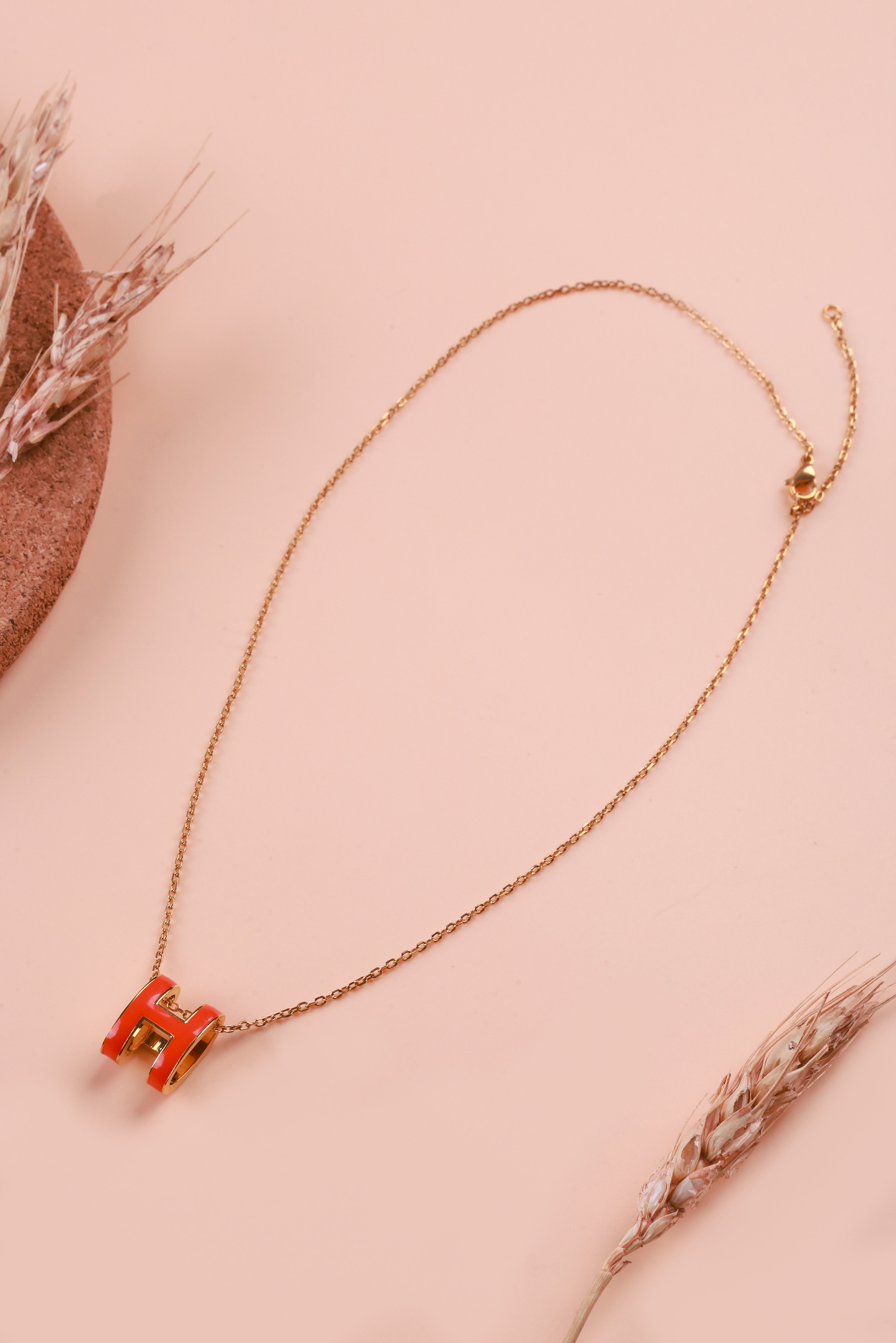 Orange Barrel Luxe Hermie Neckchain