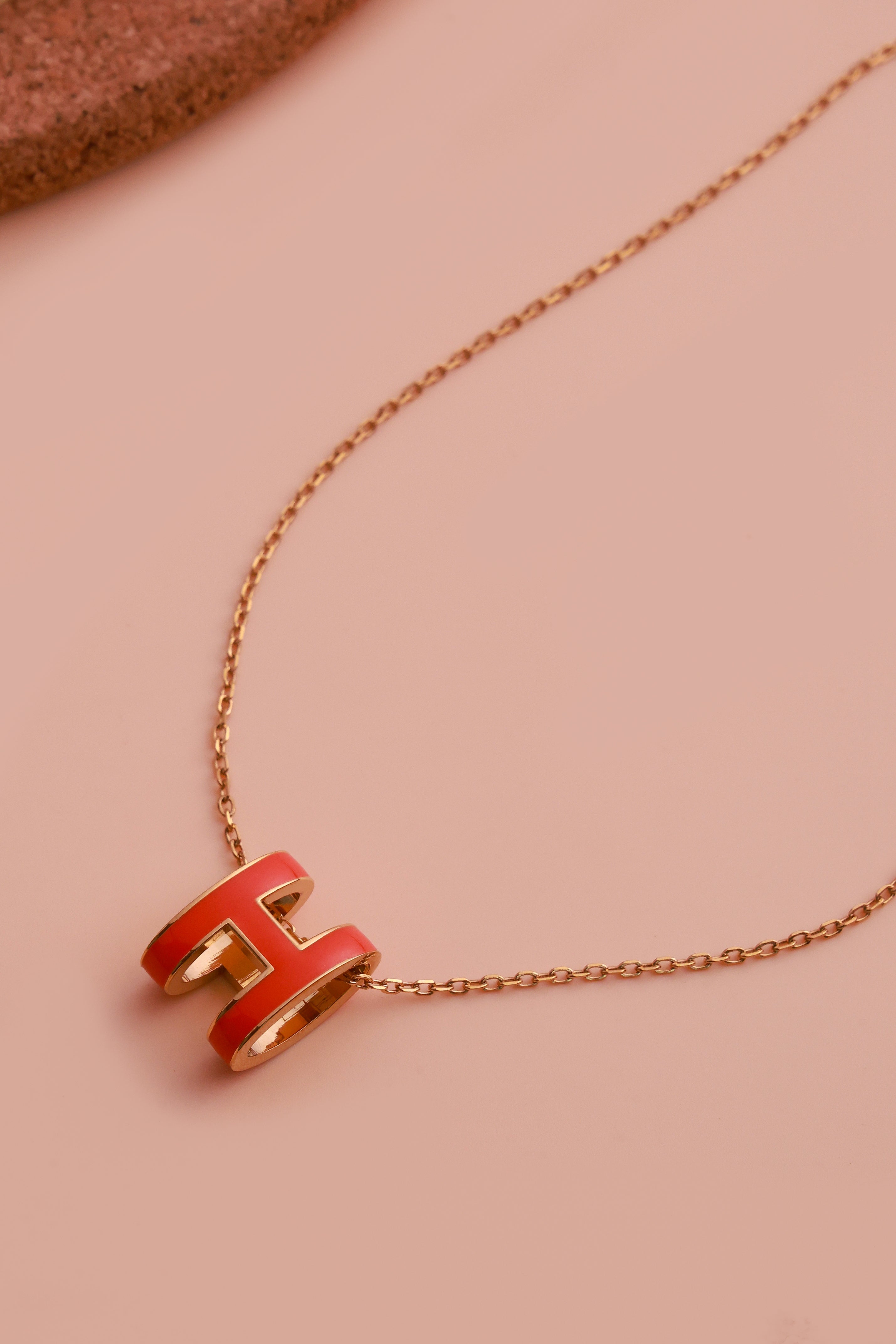 Orange Barrel Luxe Hermie Neckchain