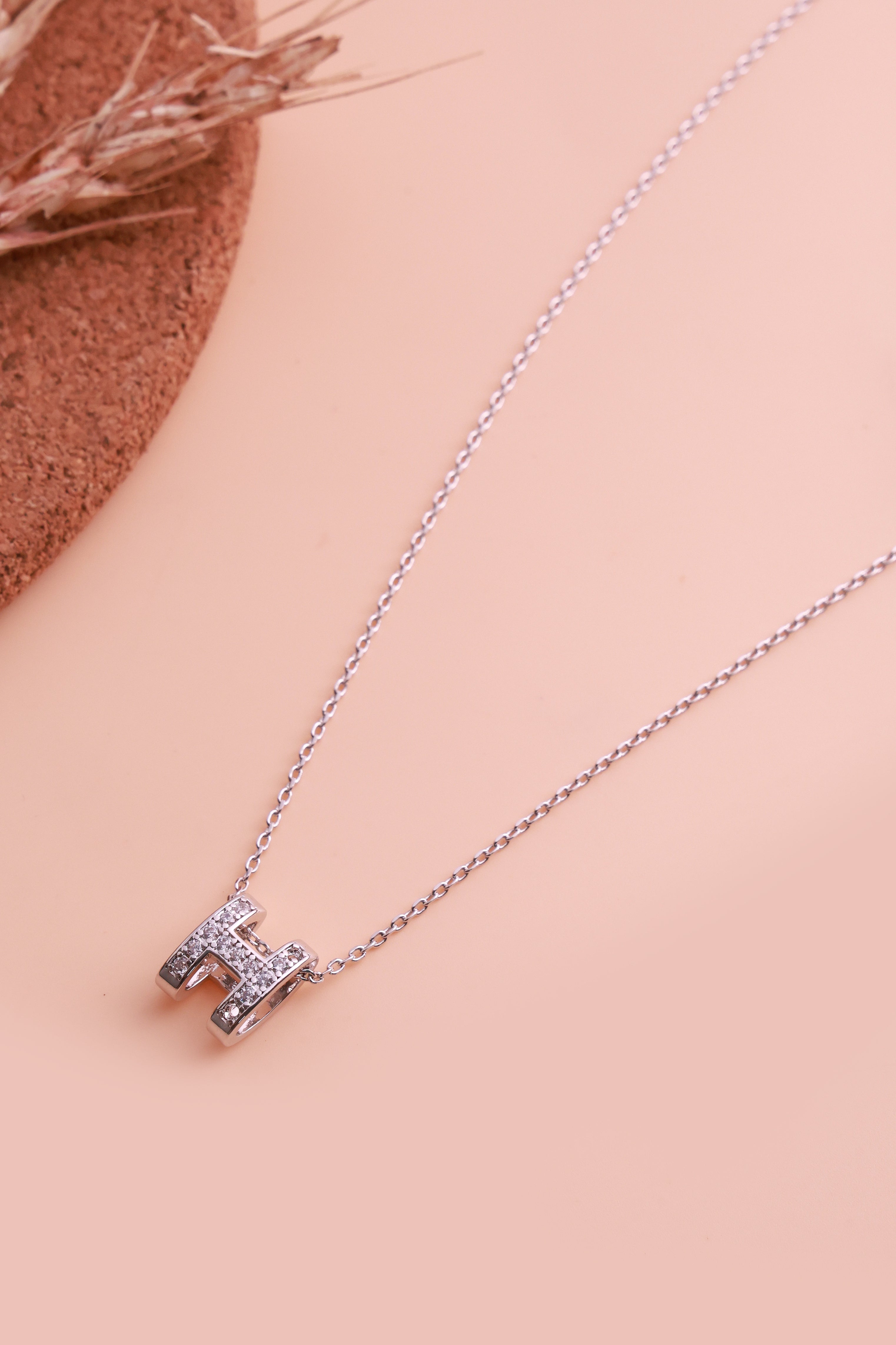 Starlit Barrel Luxe Hermie Neckchain