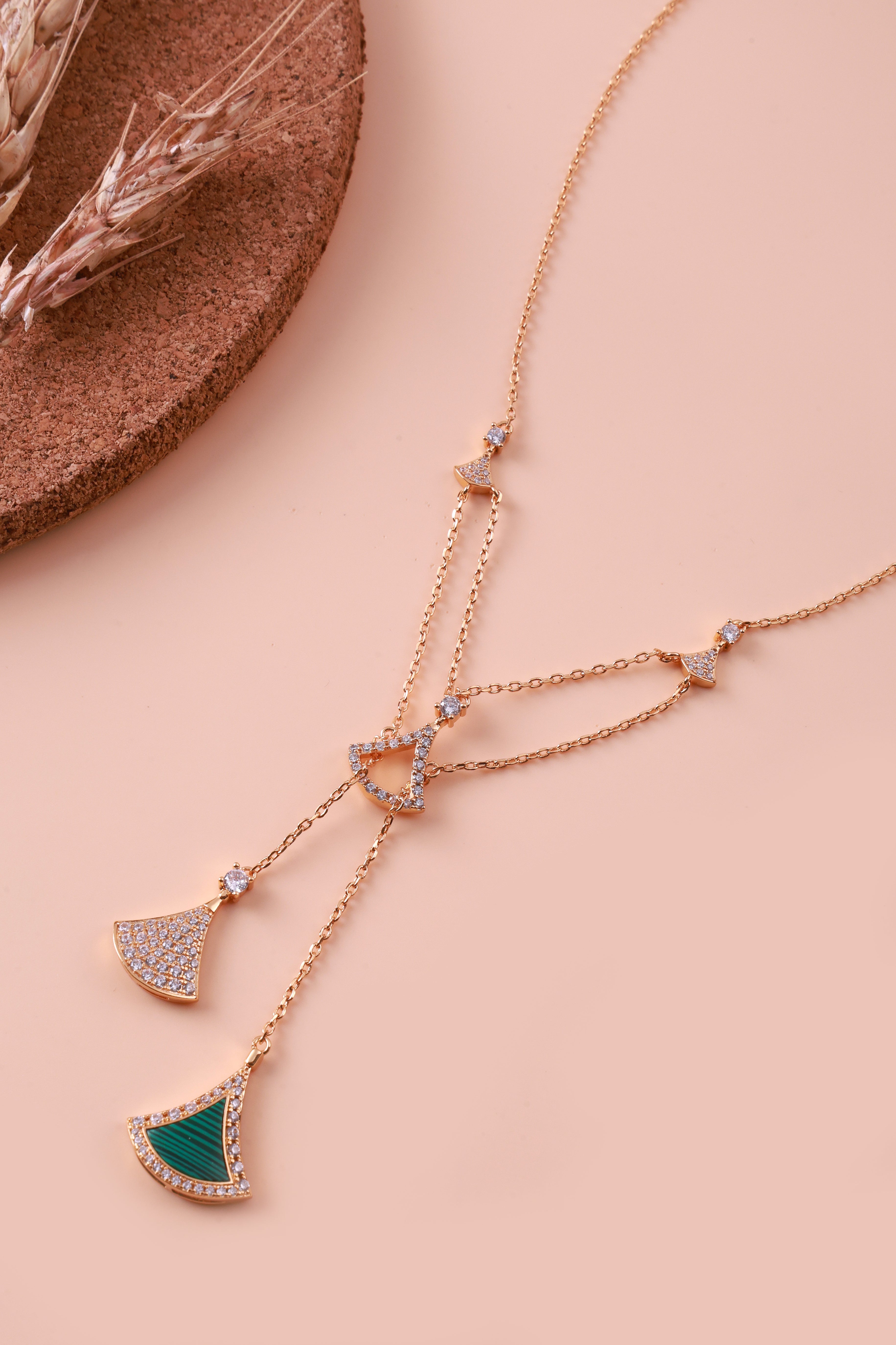Rosabella Bulgaree Neckchain