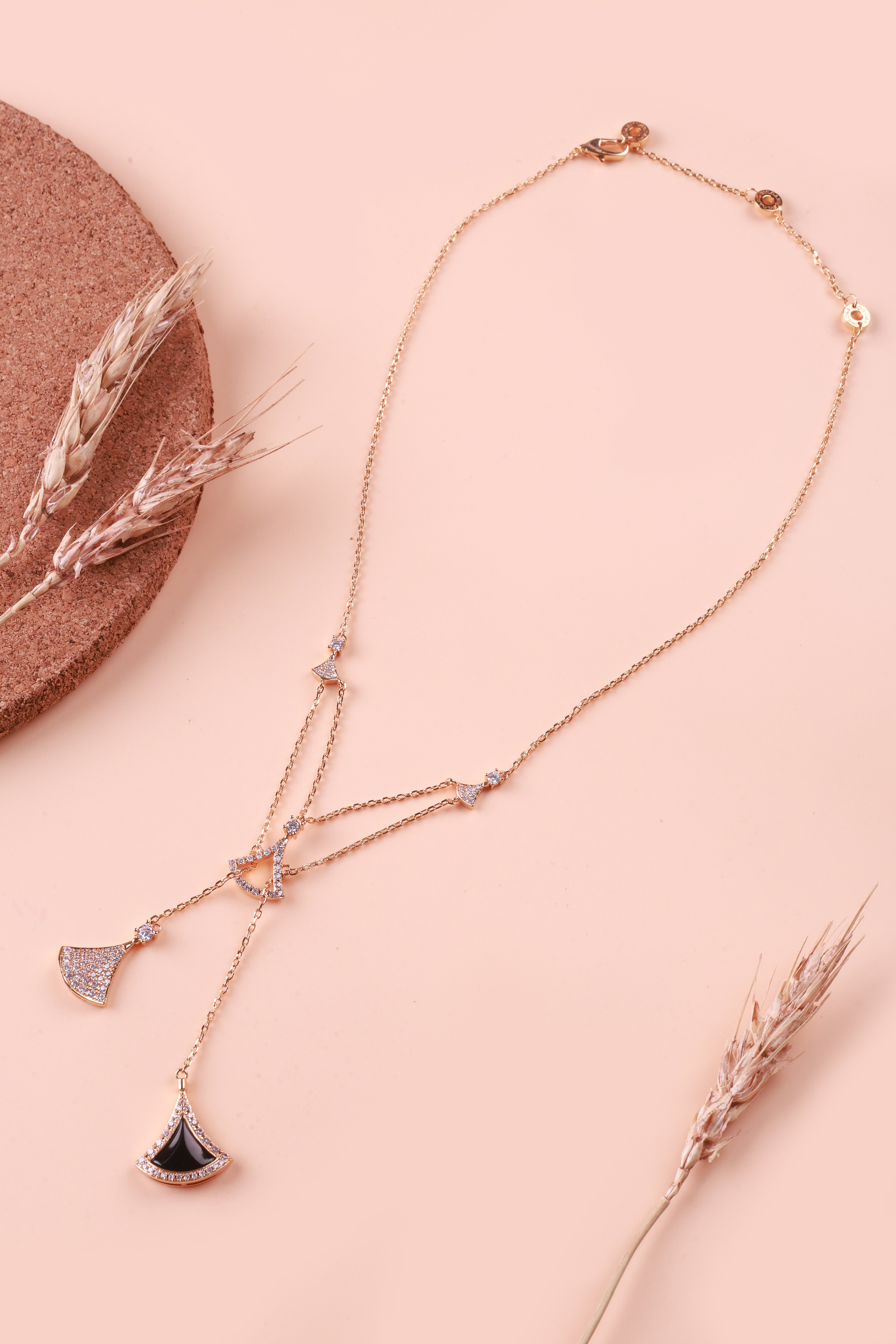 Serenique Bulgaree Neckchain