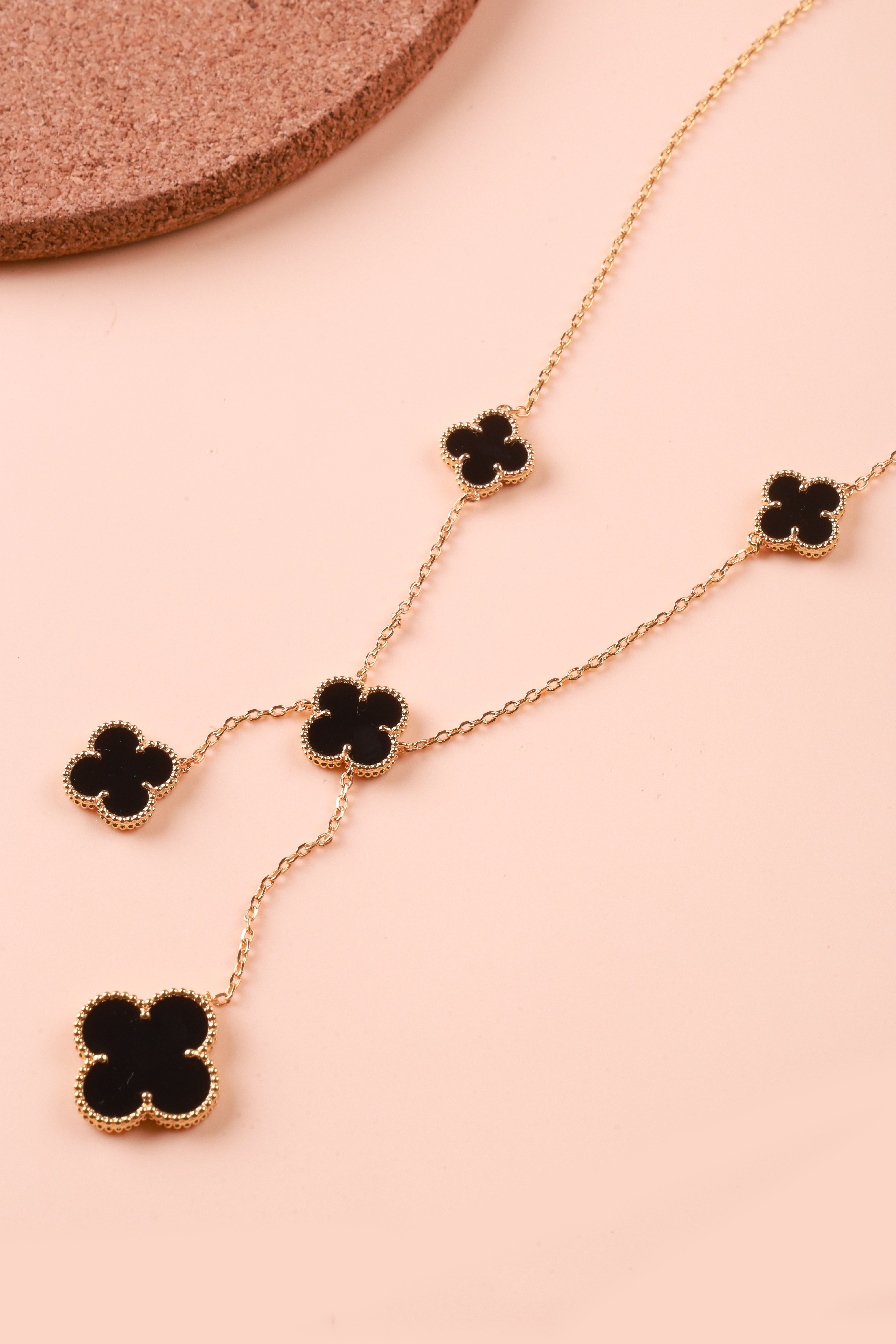 Clover Black Van Chief Neckchain