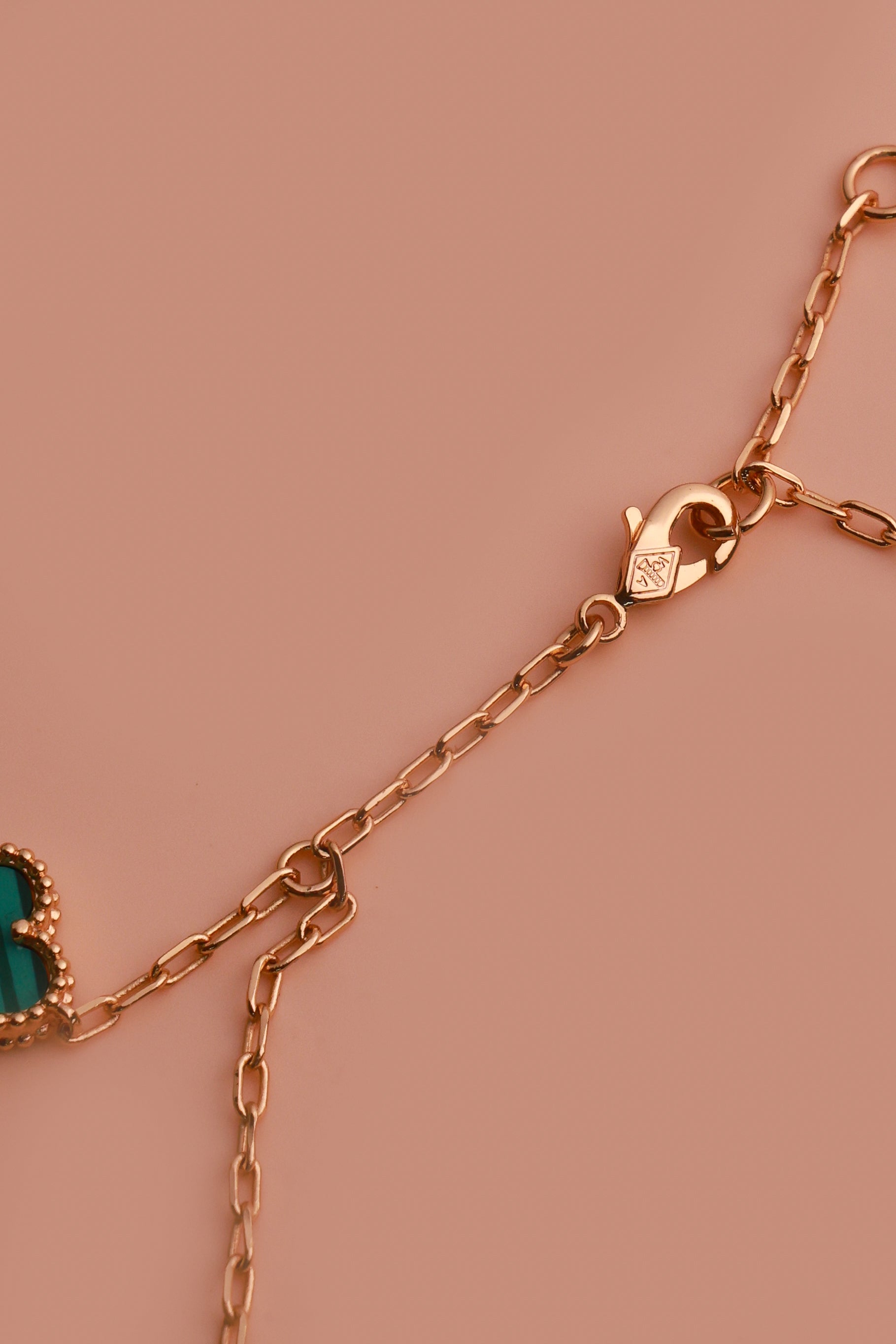 Clover Green Neckchain