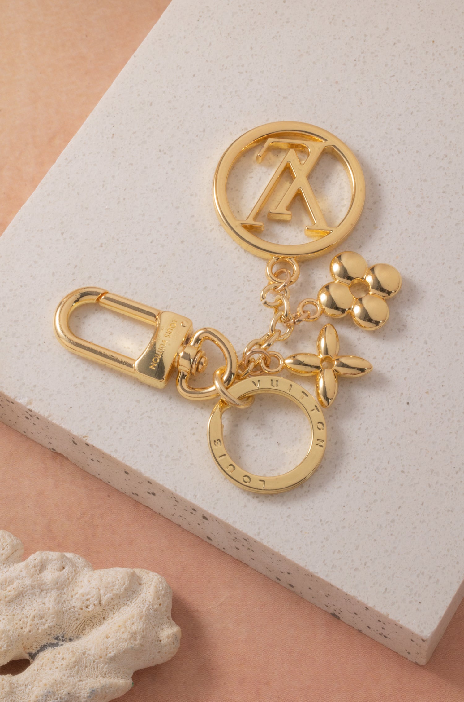 Golden Glow Elvy Bag Charm