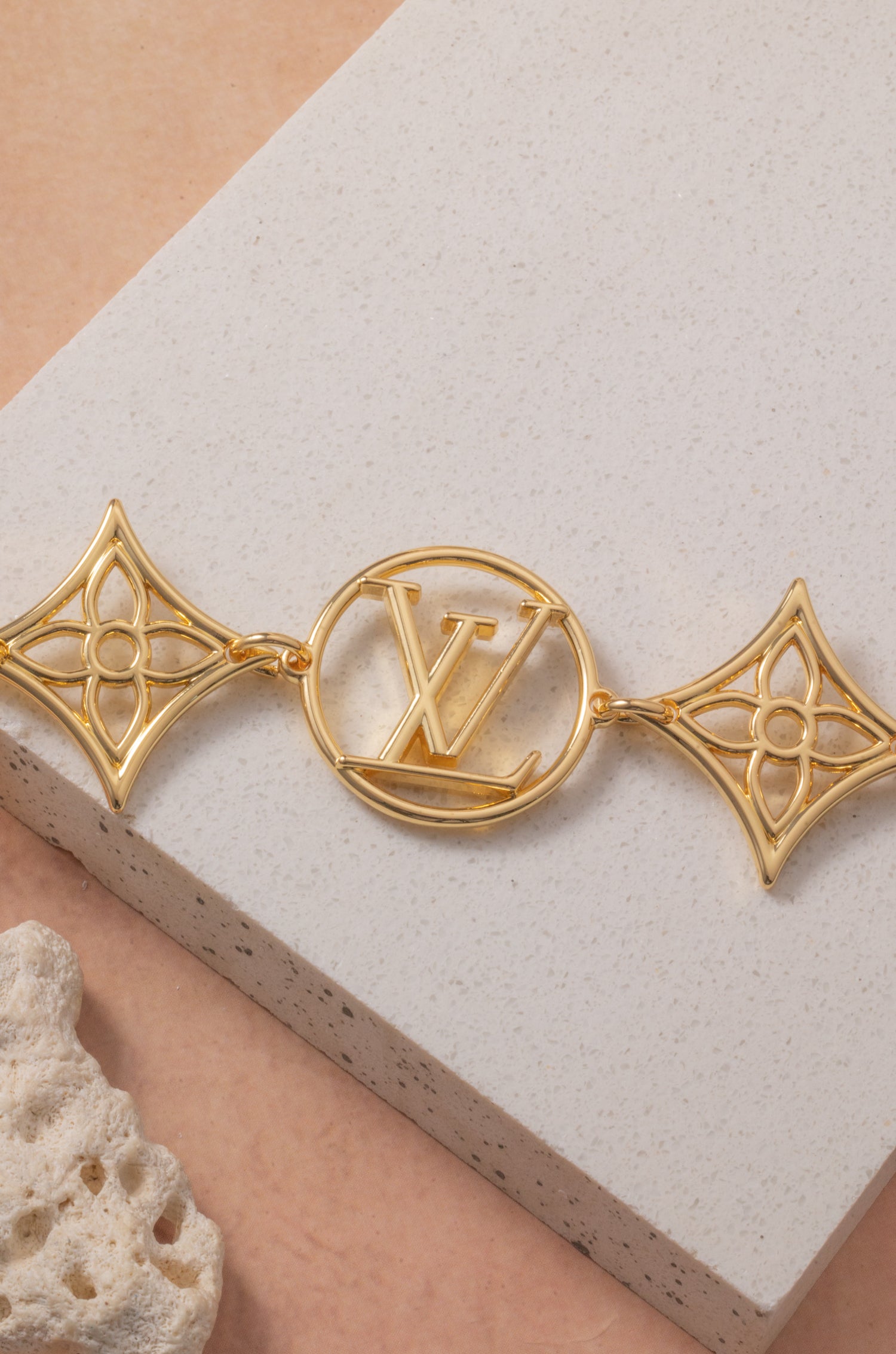 Golden Grace Elvy Bag Charm