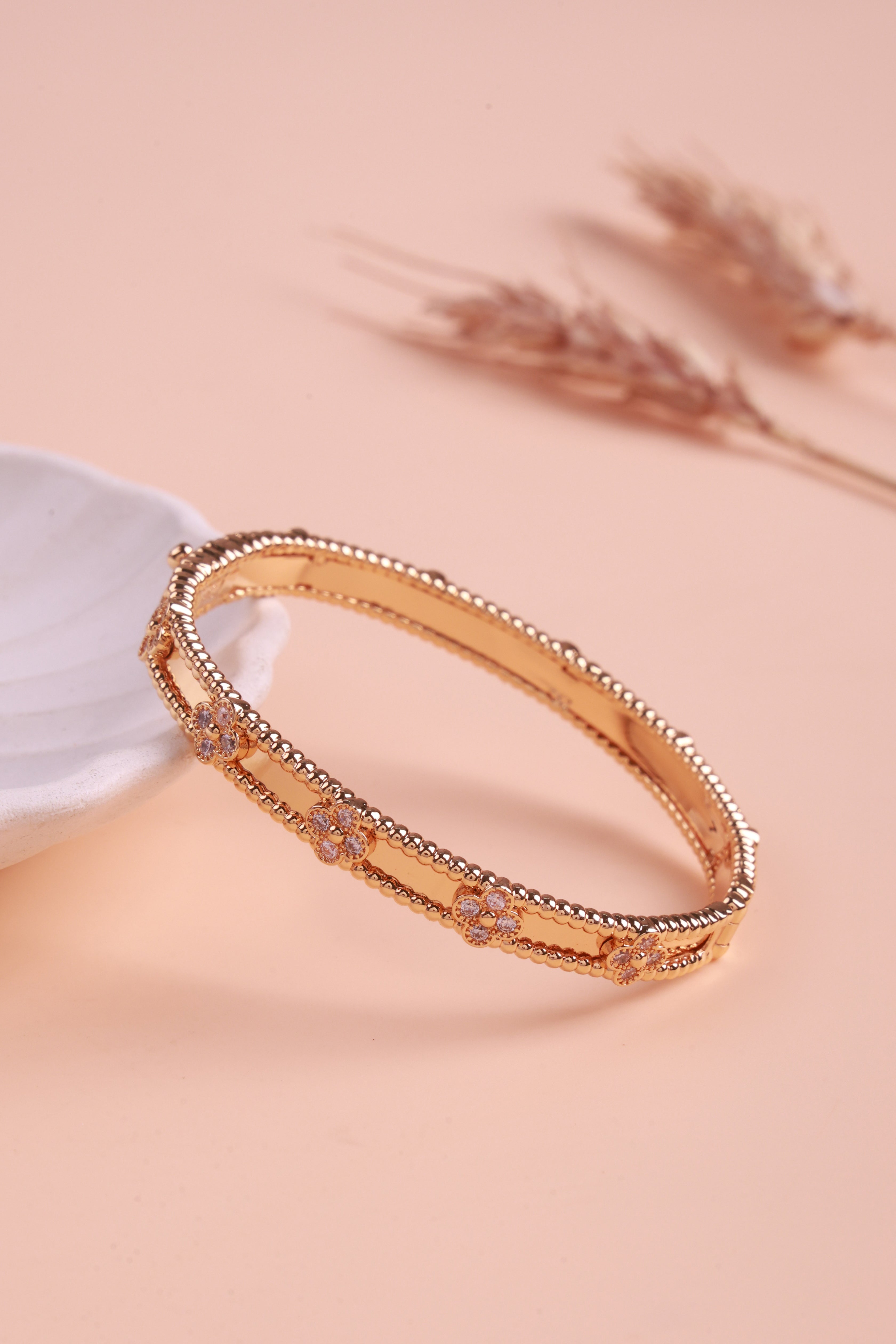 Dazzling Gold Bracelet