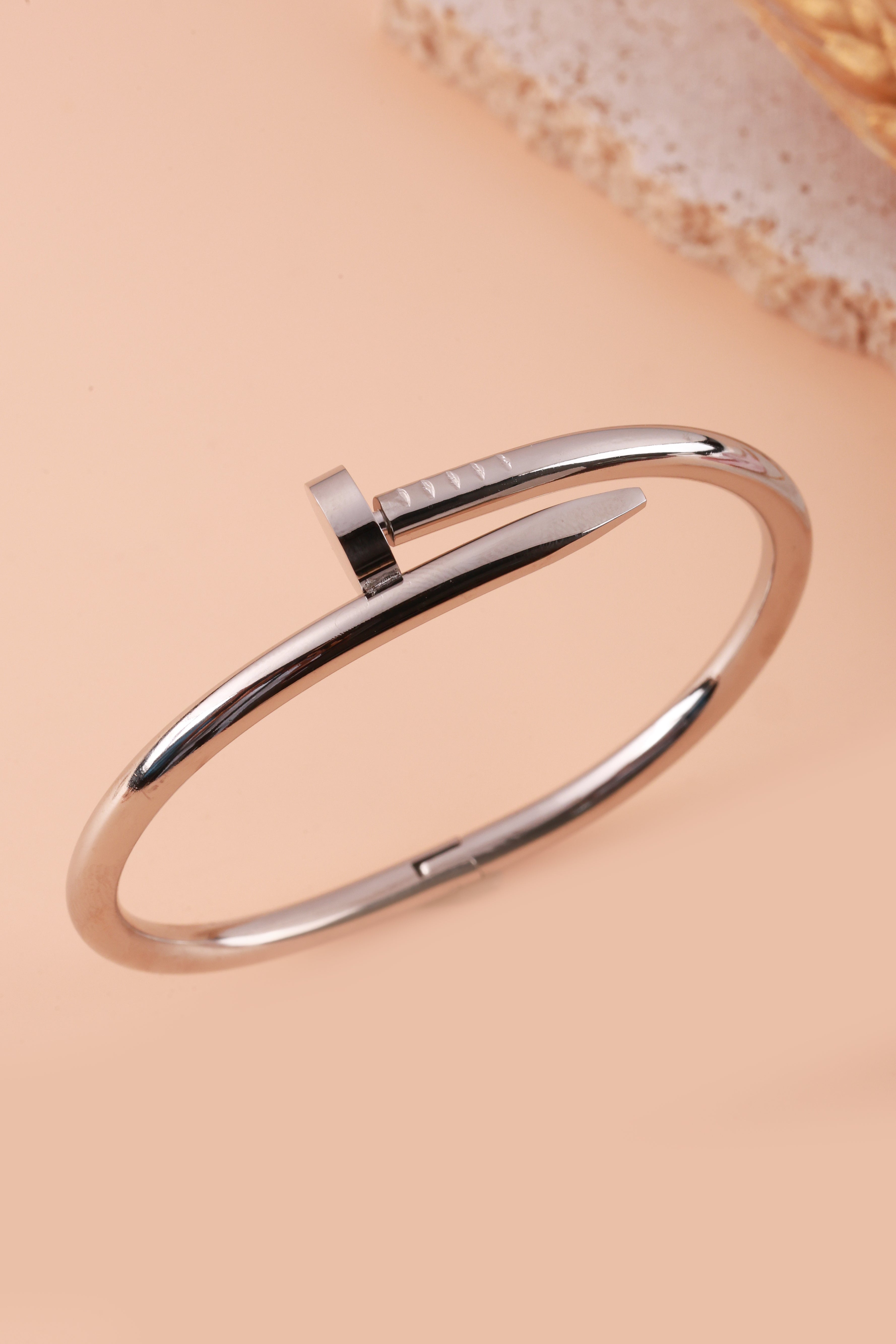Silver Glow Band Carter Bracelet