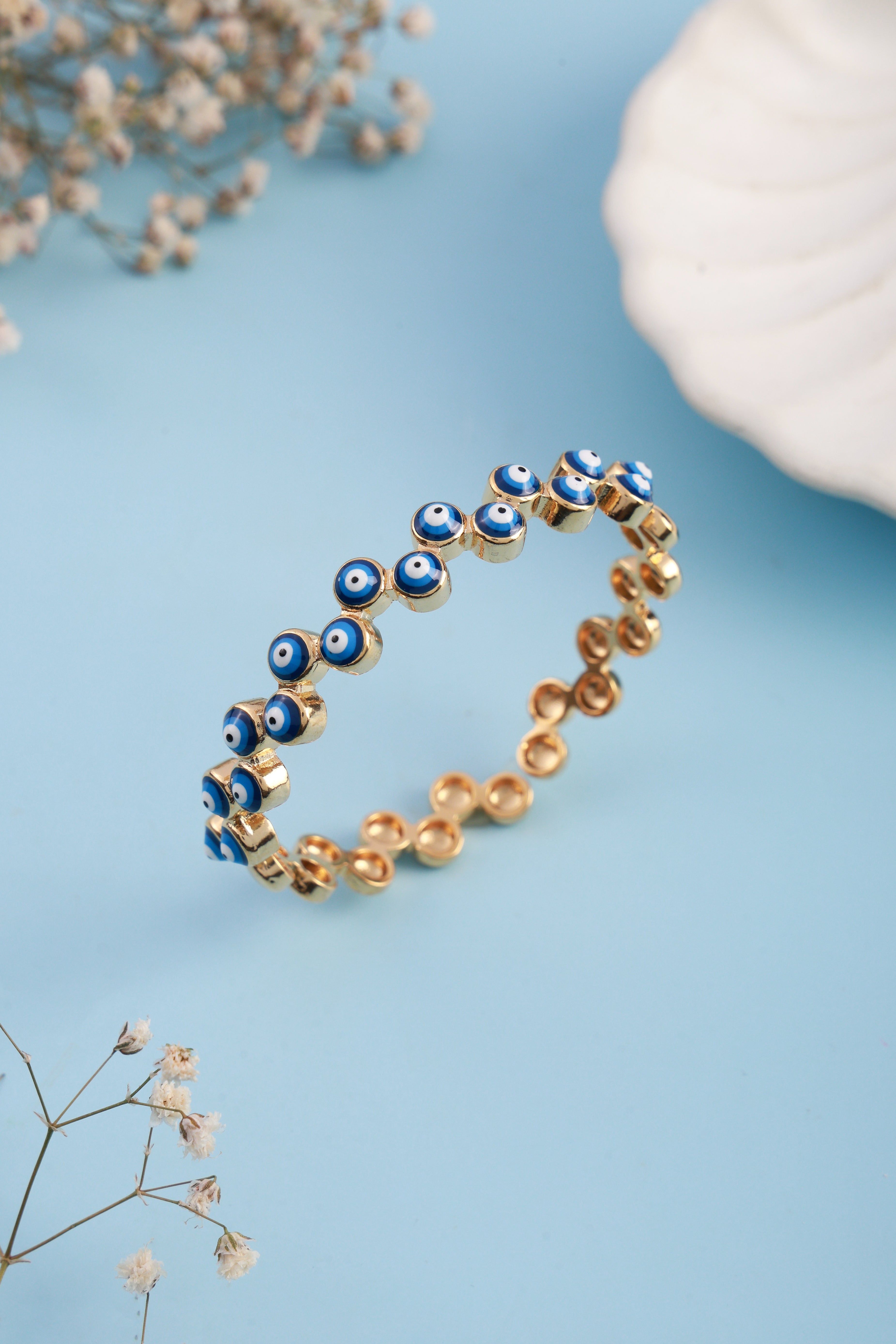 Lucky Shield Bracelet