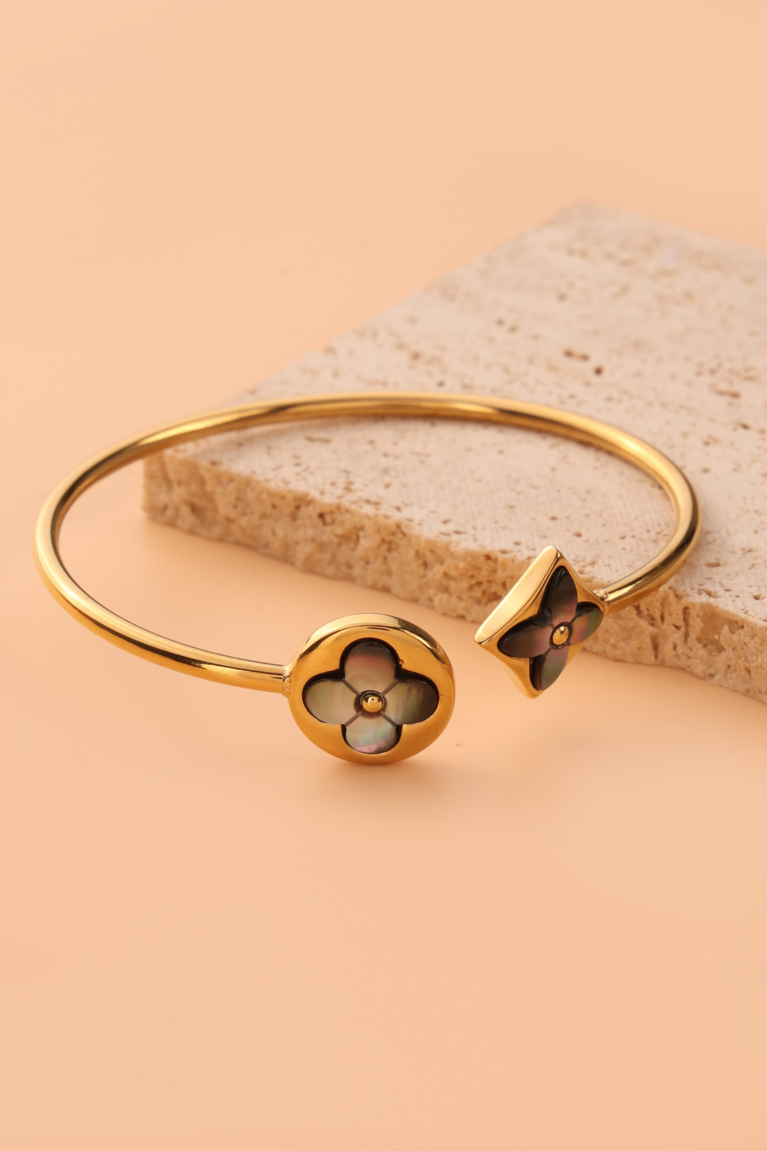 Precious Crest Bracelet