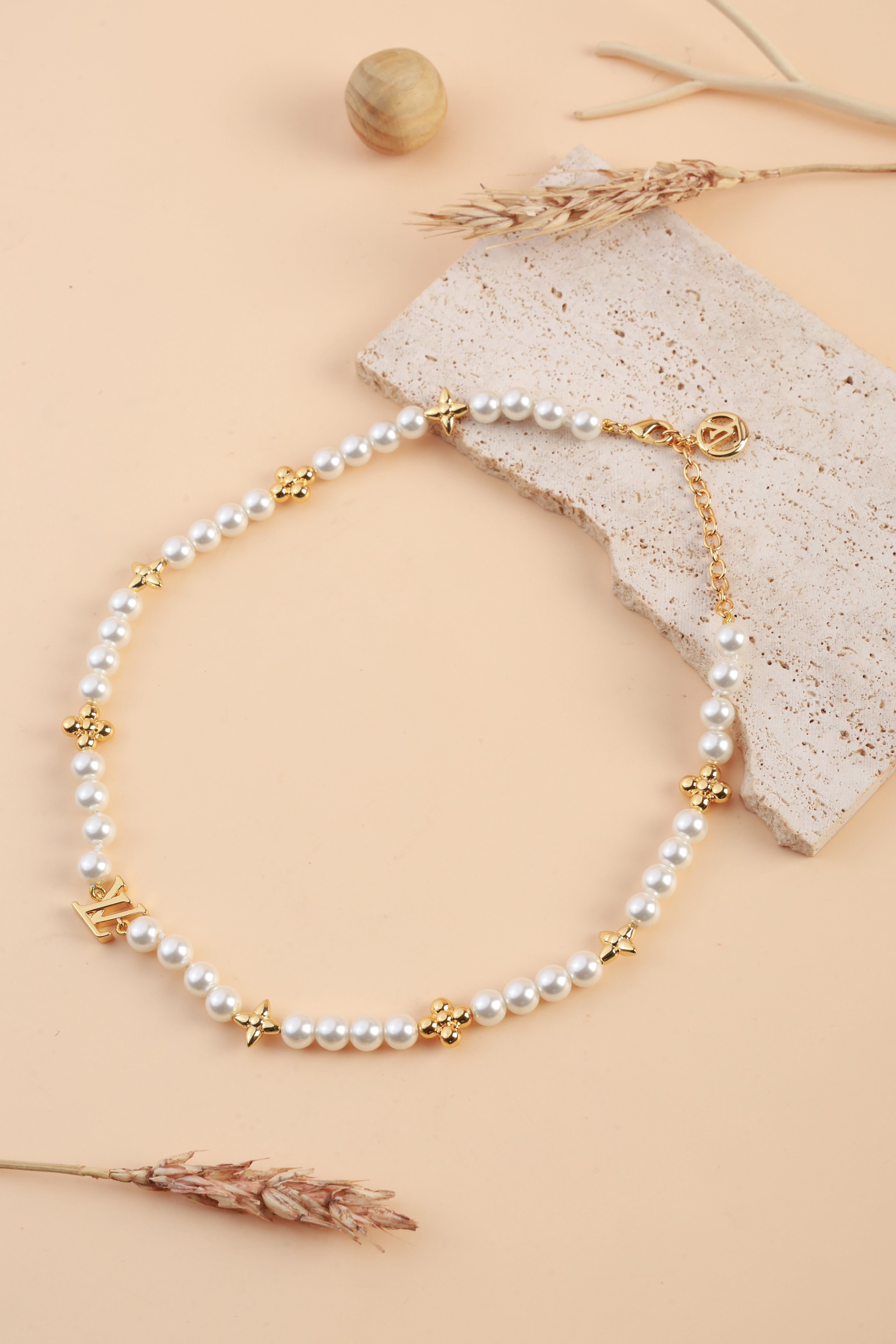 Aurielle Pearl Neckchain
