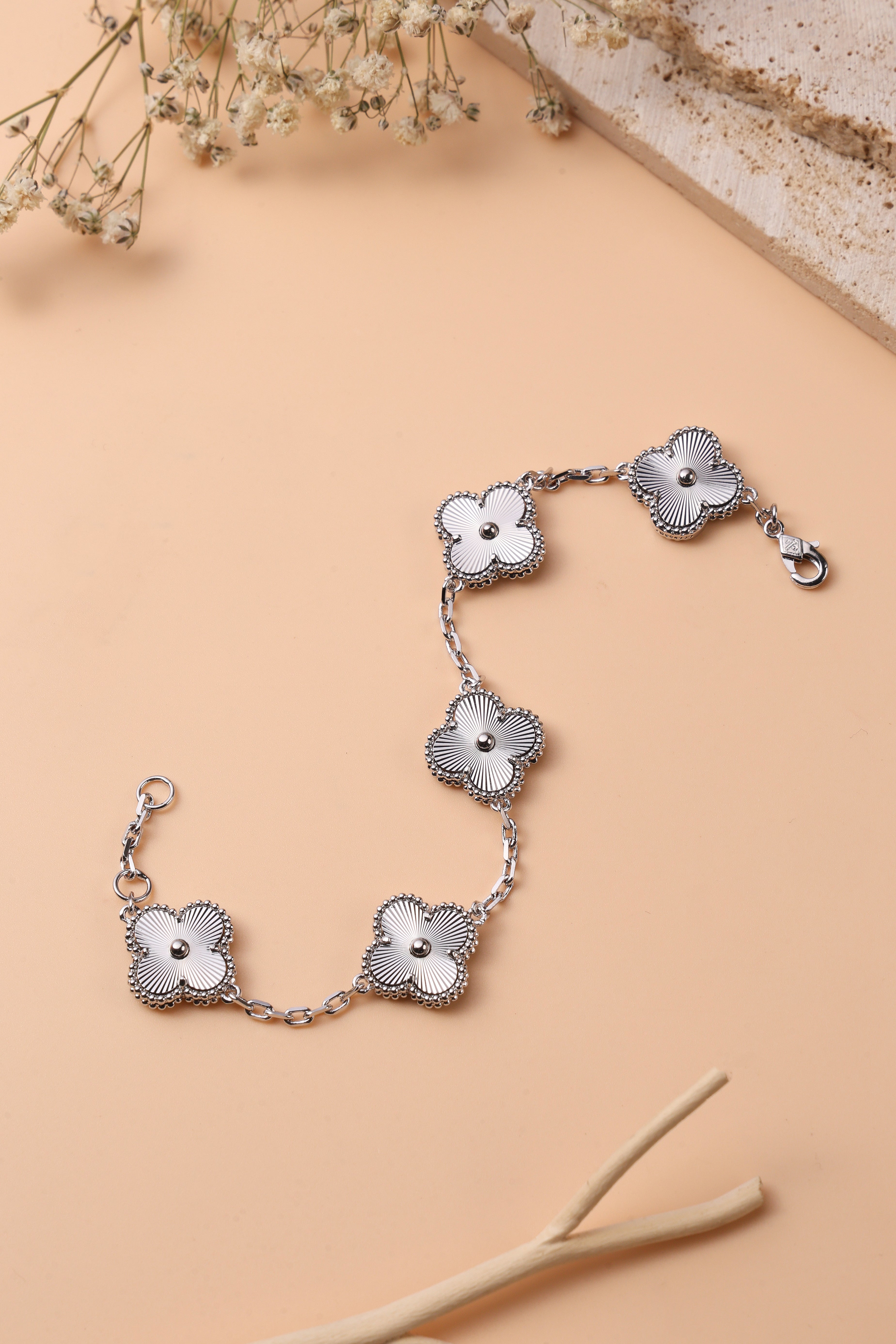 Luxe Edge Bracelet