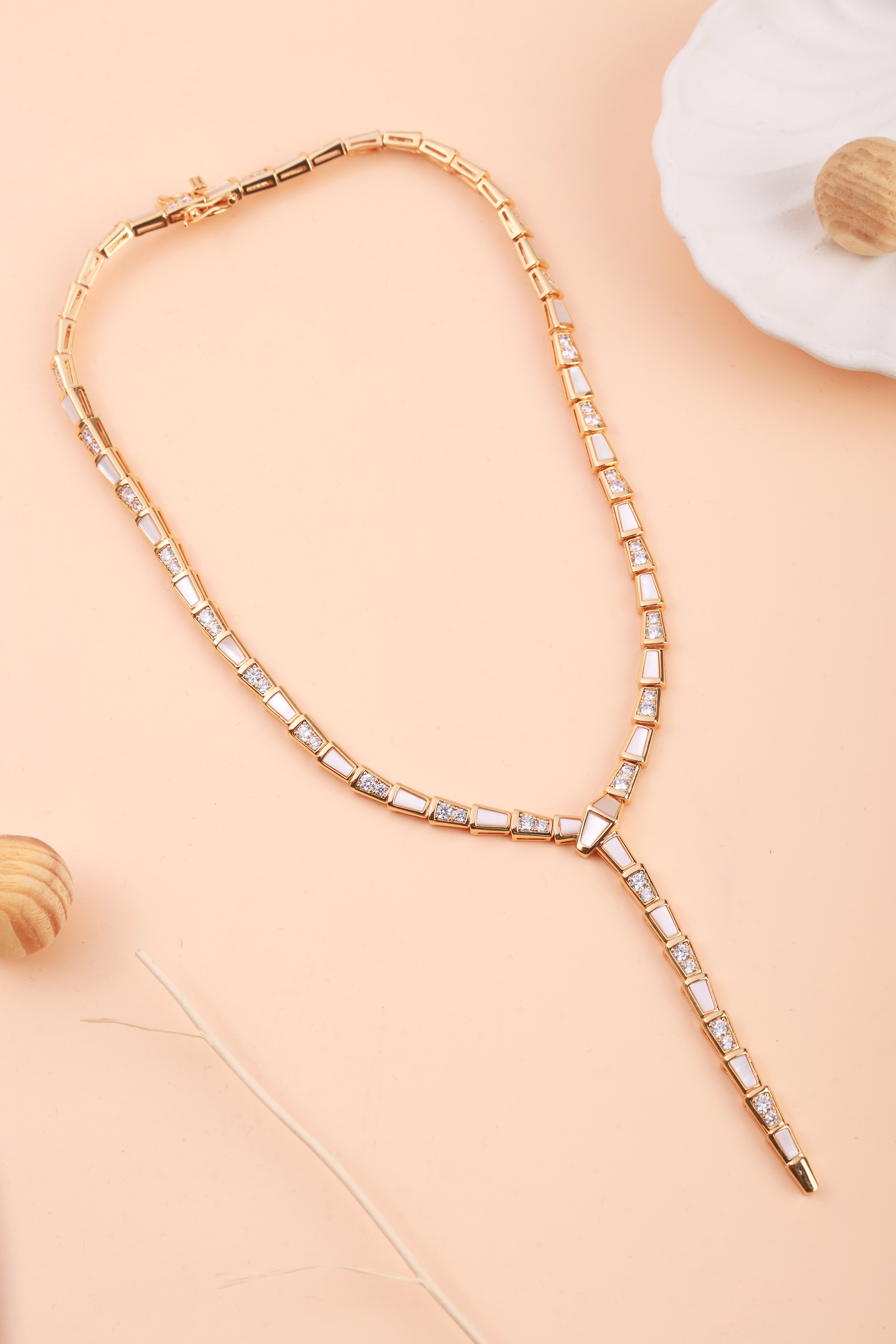 Golden Gleam Bulgaree Neckchain
