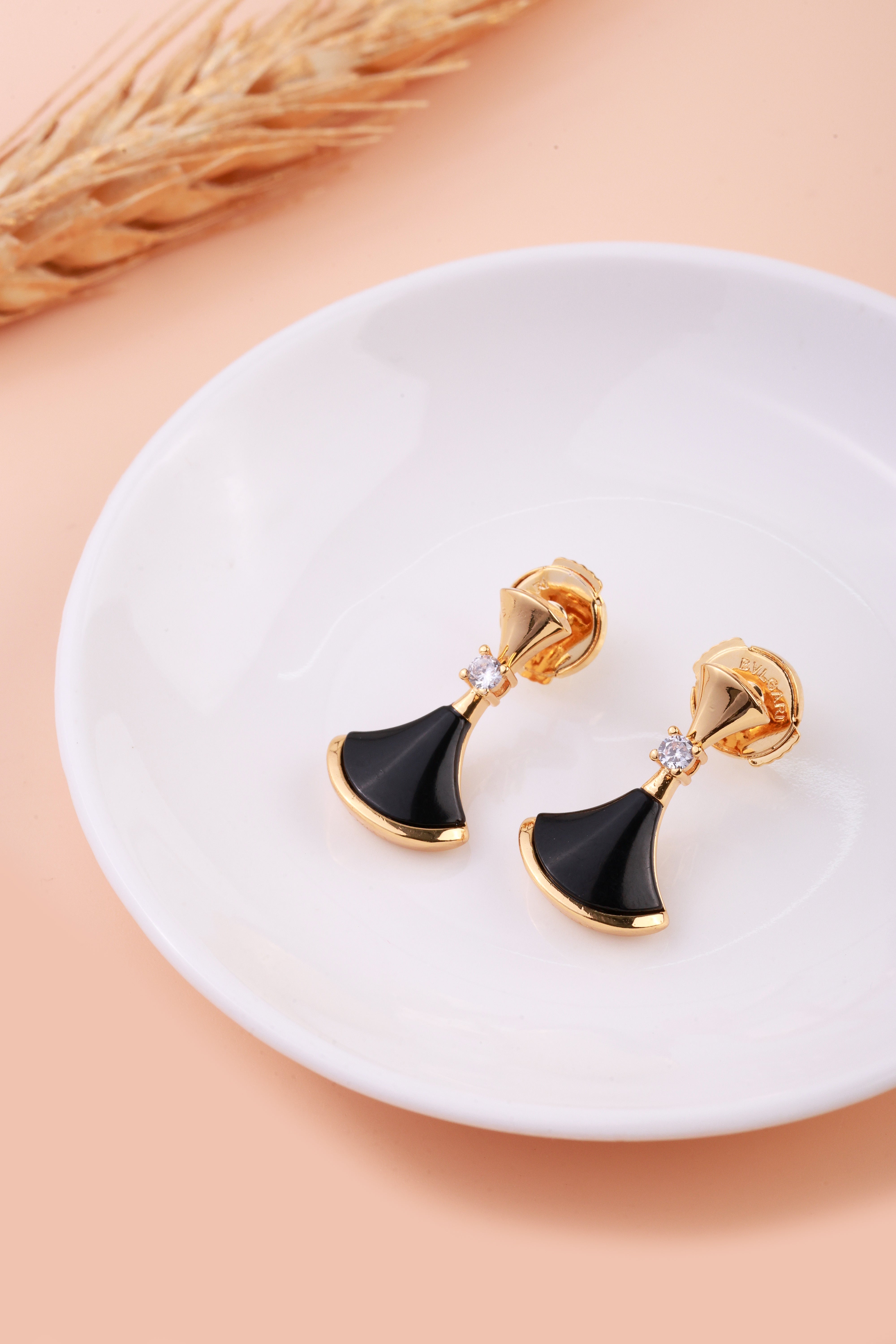 Alaria Black Bulgaree Earrings