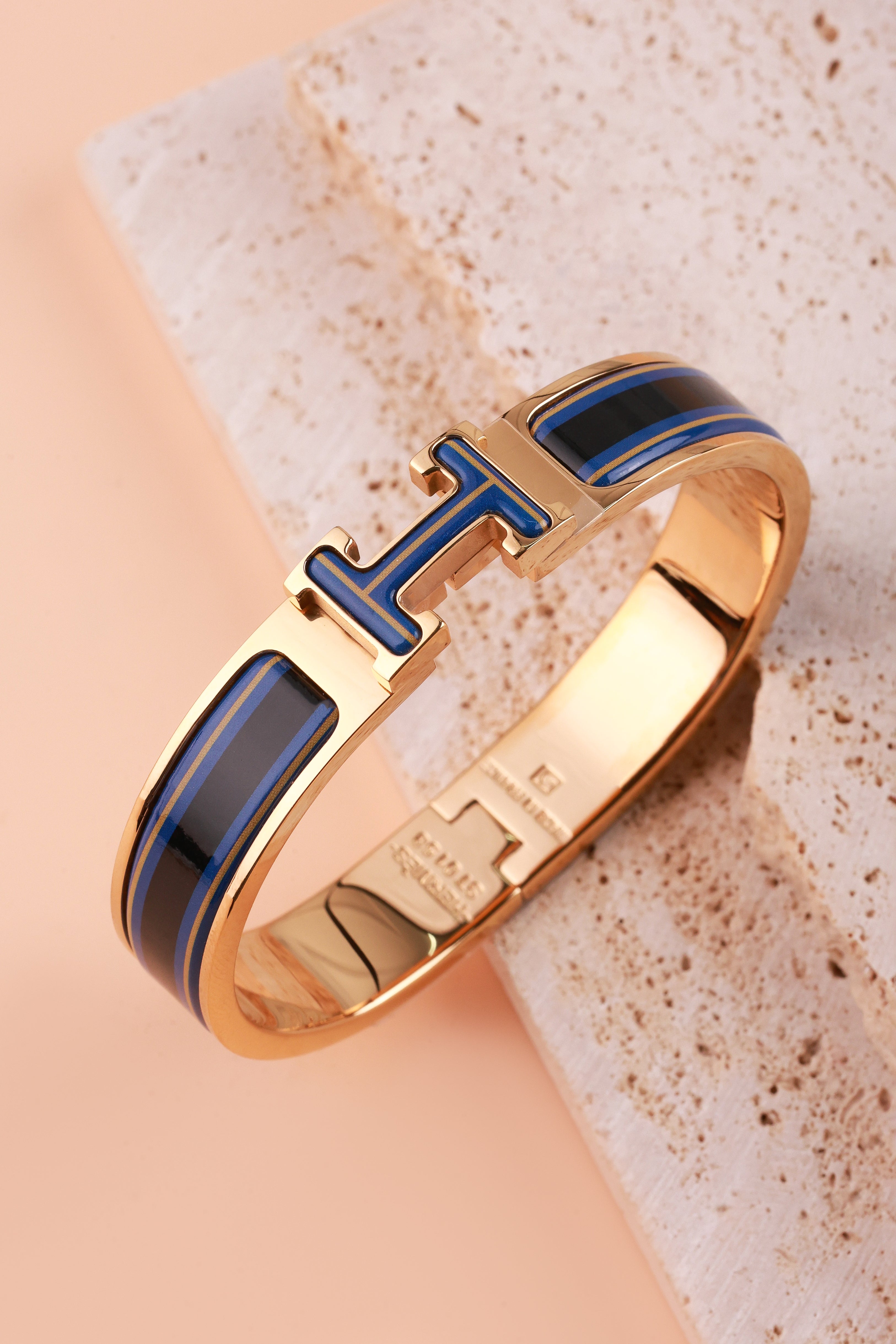 Enigma Black Hermie Bracelet
