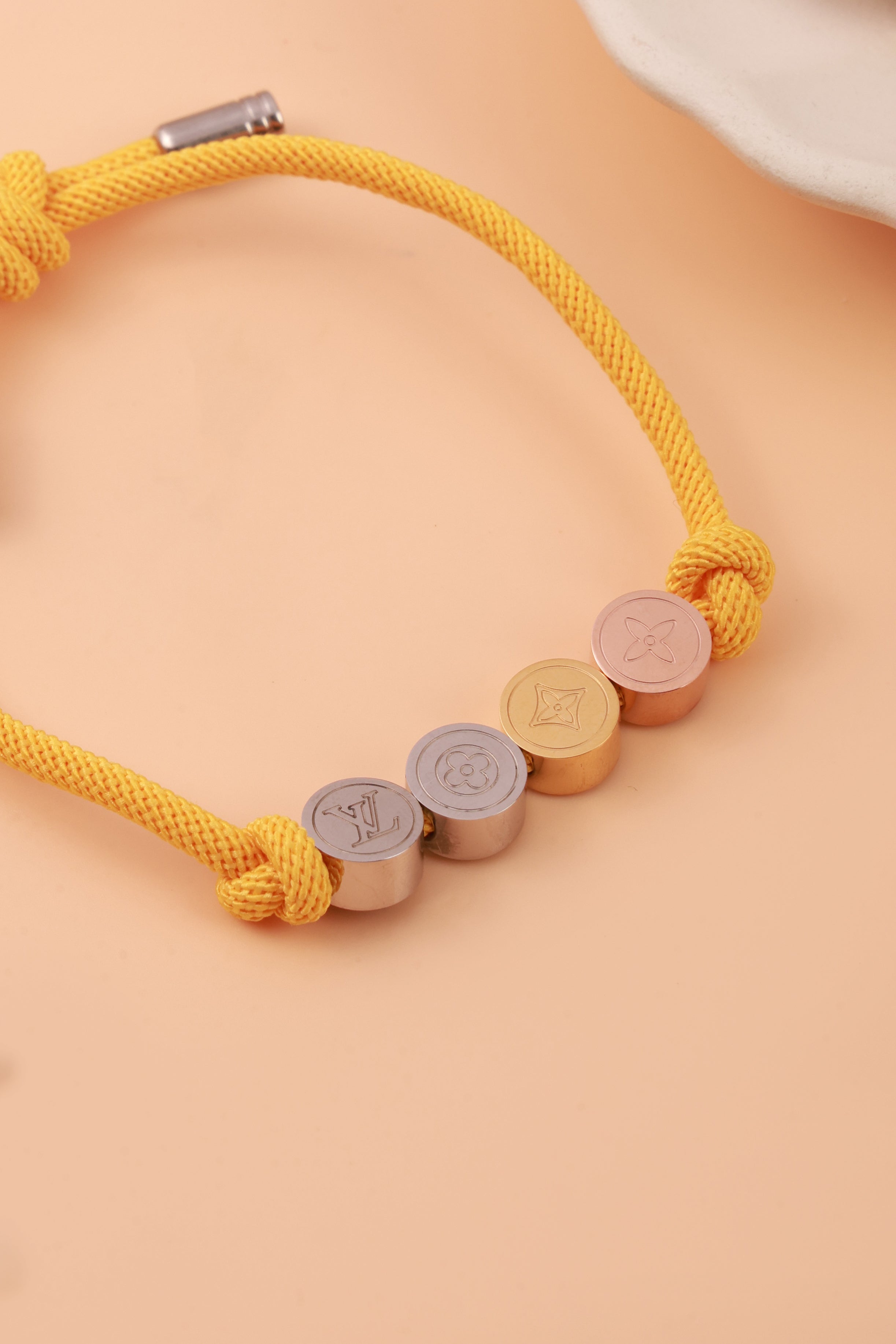 Iconic Bond Elvy Yellow Rakhi