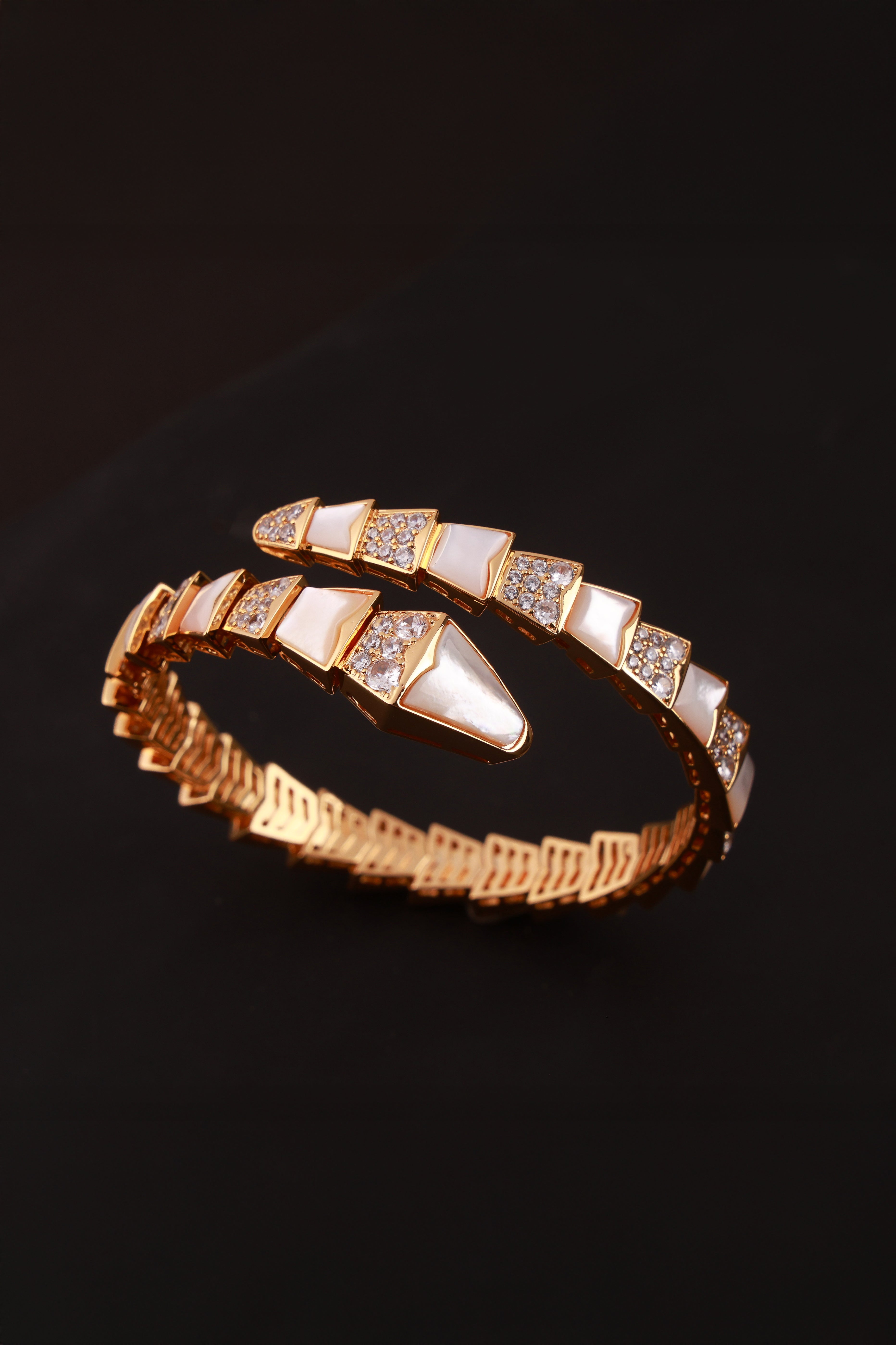Golden Gleam Bulgaree Bracelet