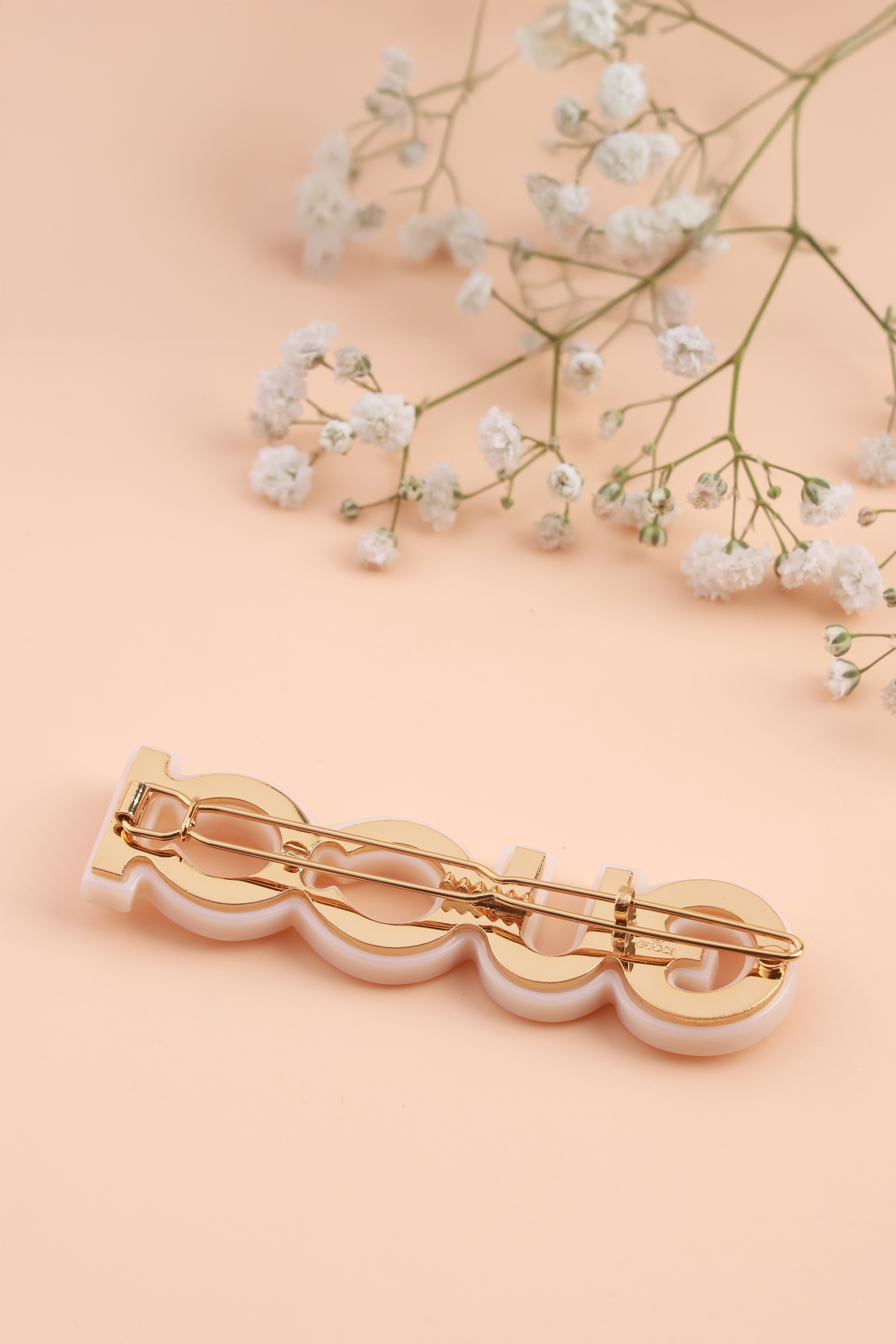 Ethereal Spark Guchi Hair Clip