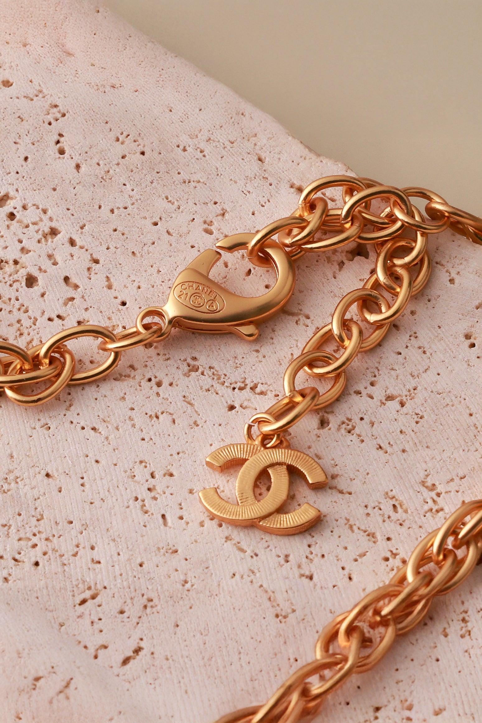 Golden Empress Shanel Neckchain