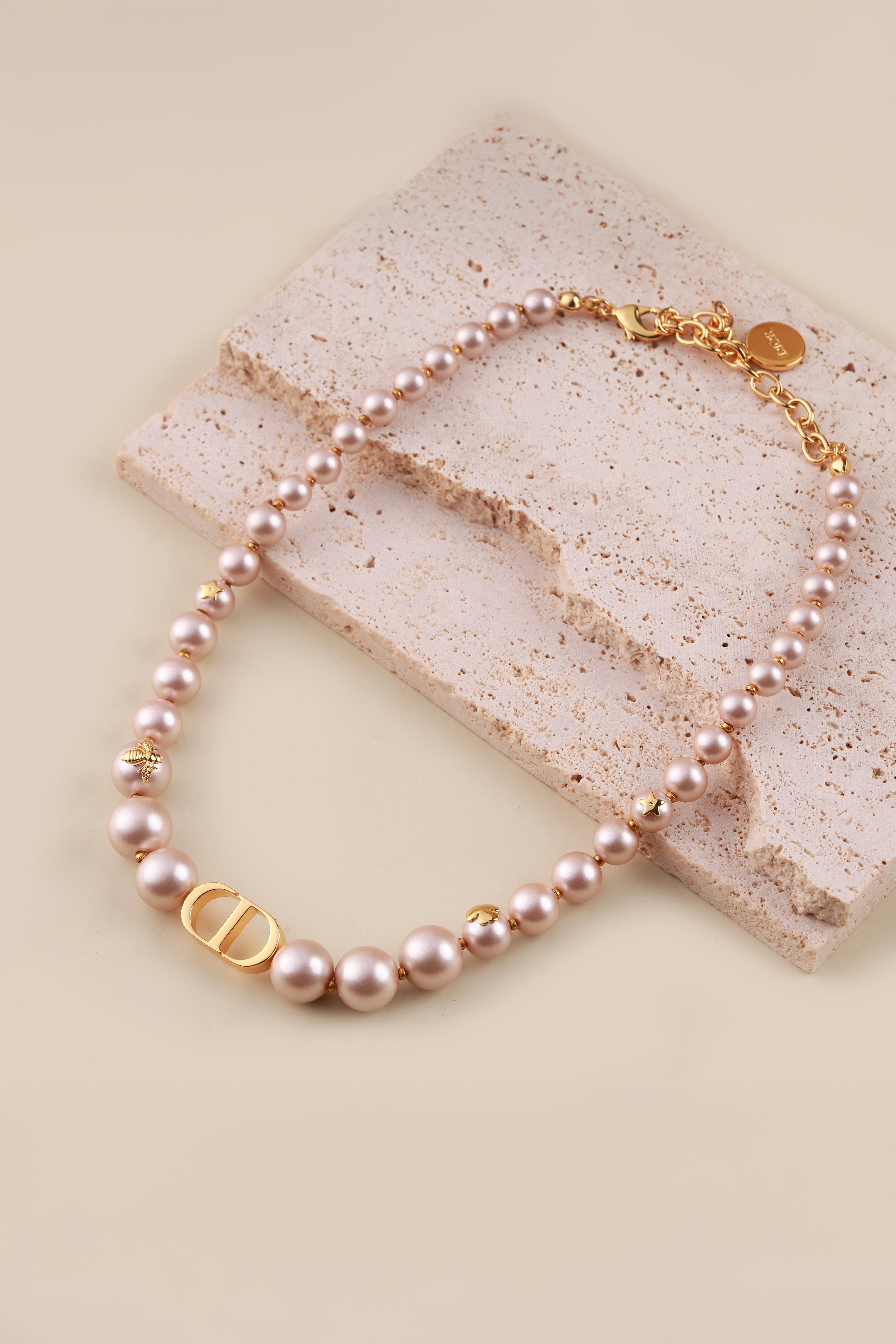 Pearlaura Diot Neckchain