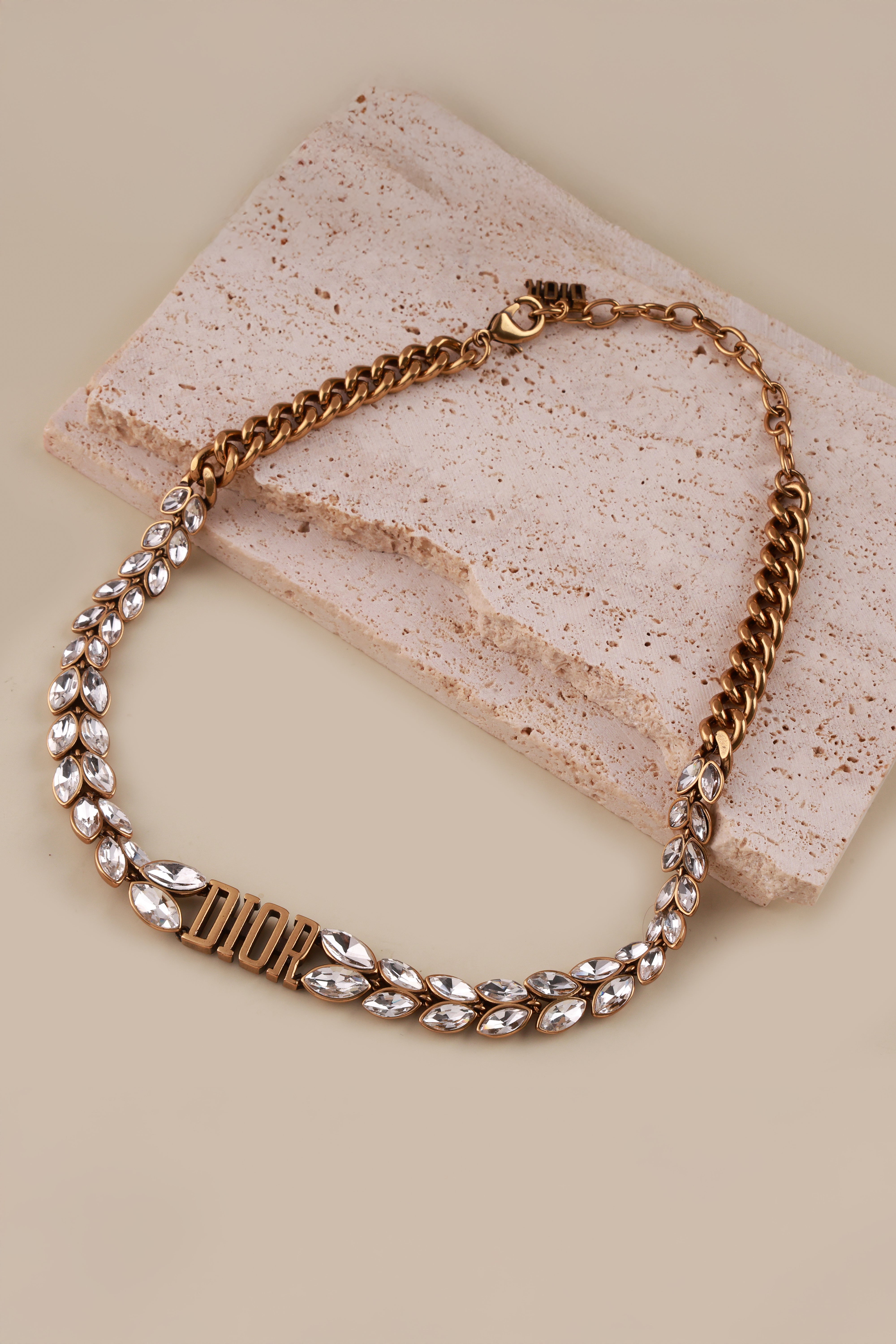 Zyra Diot Neckchain
