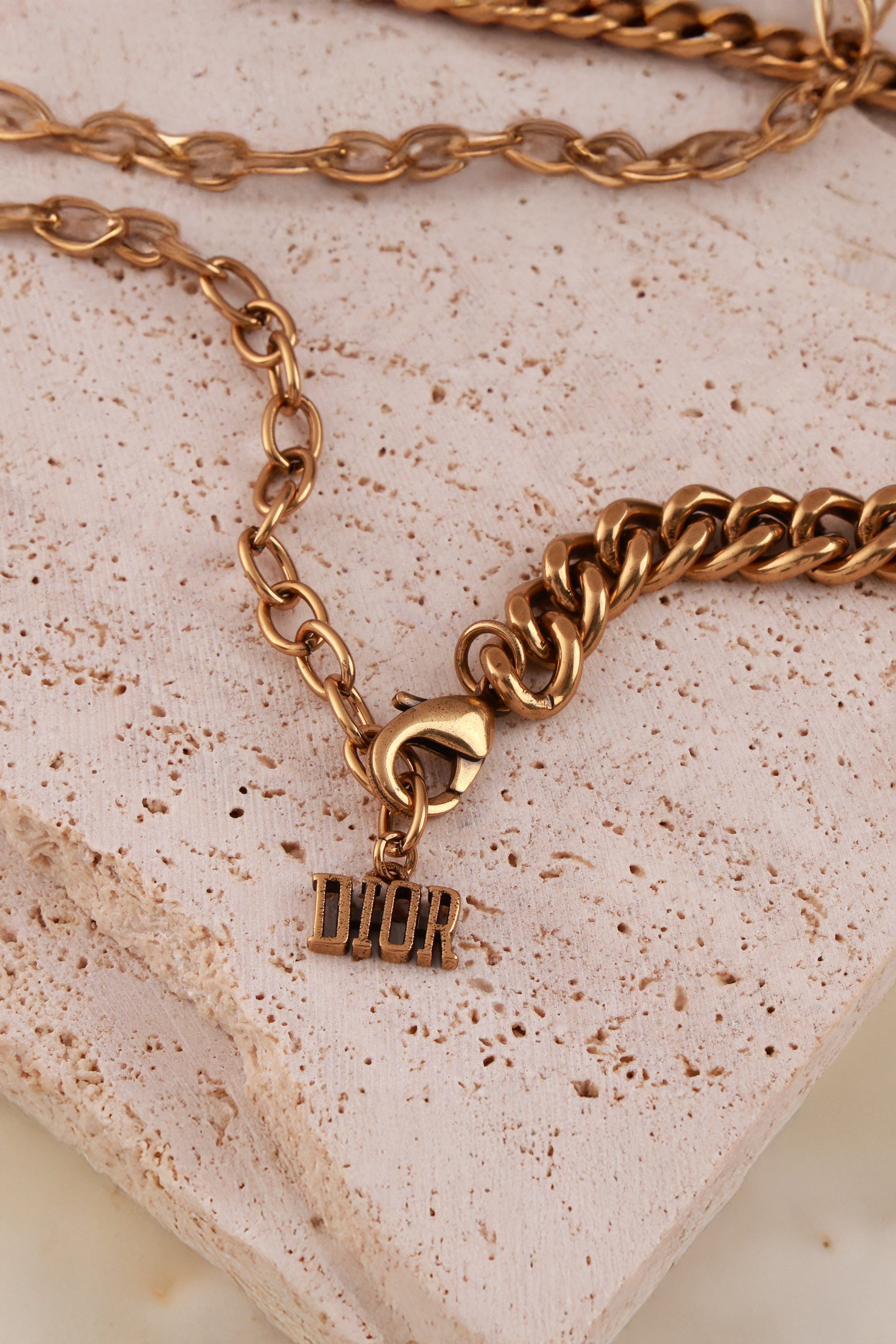 Zyra Diot Neckchain