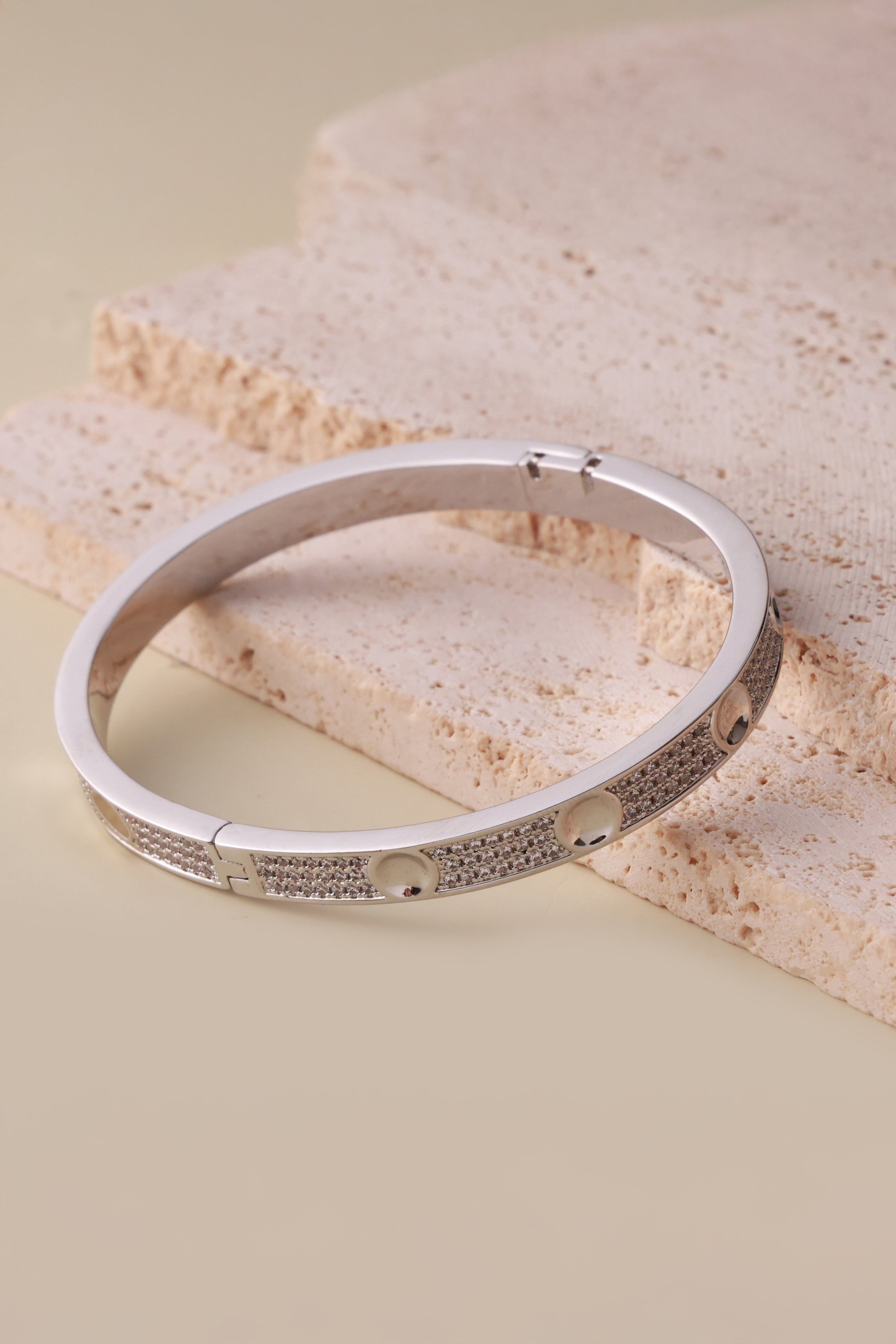 Sterla Elvy Bracelet