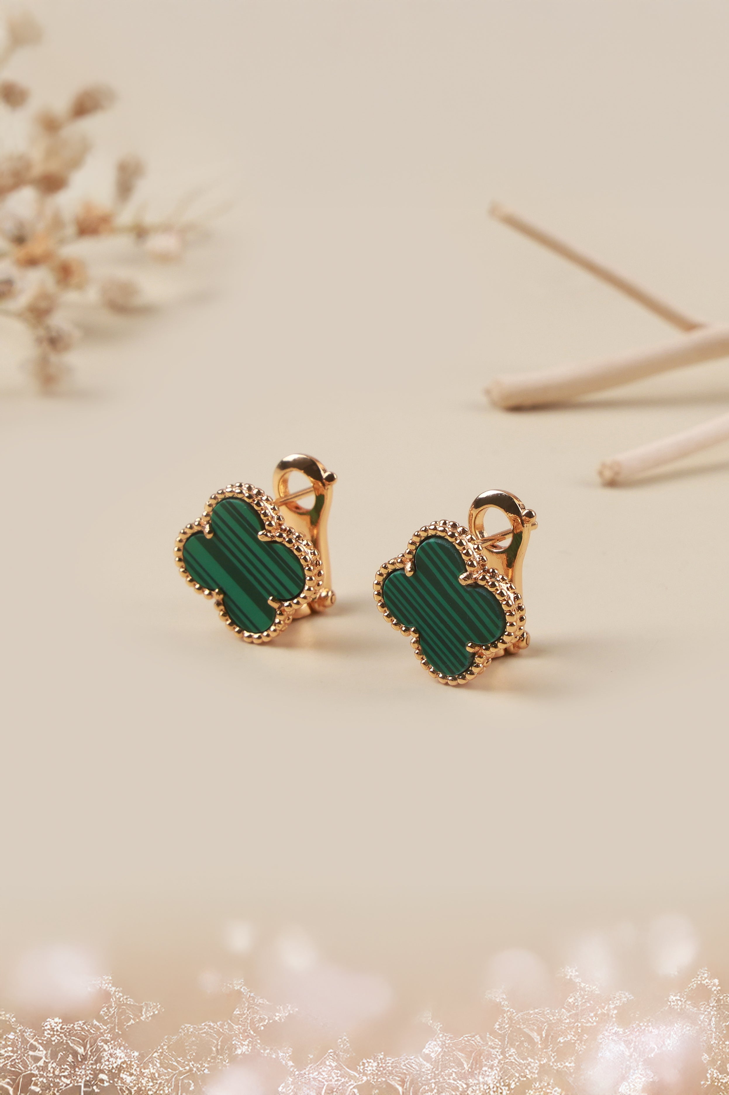 Green Petal Charms Omega Clip Van Chief Studs
