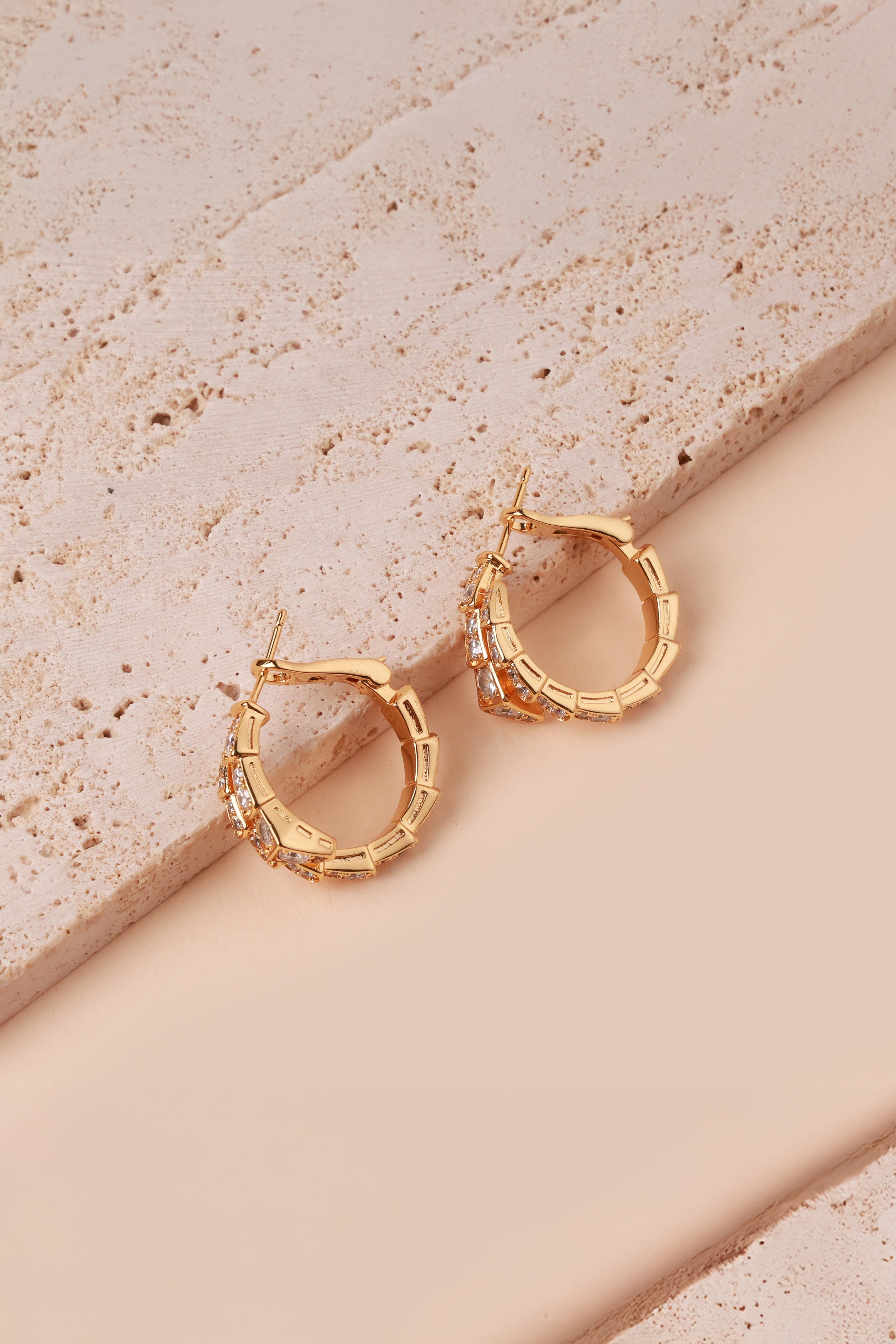 Eterna Glow Bulgaree Earrings